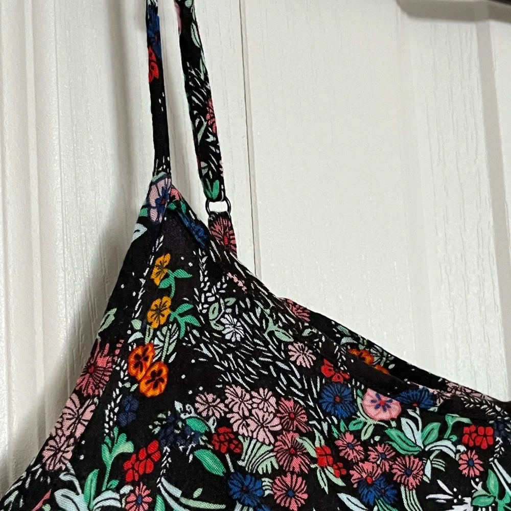 💫2/$20 H&M Divided floral romper size 4 - Picture 2 of 11